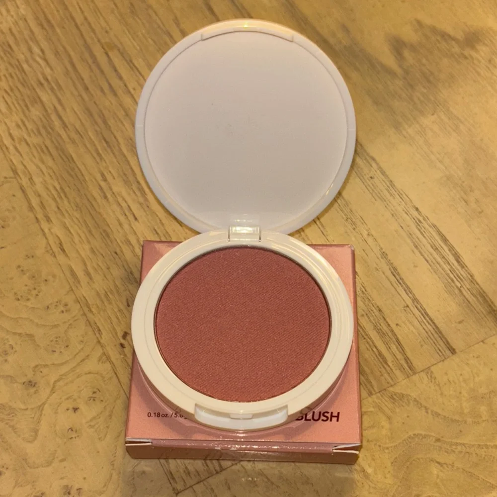 Persona Super Blush - Carmel - Picture 2 of 4